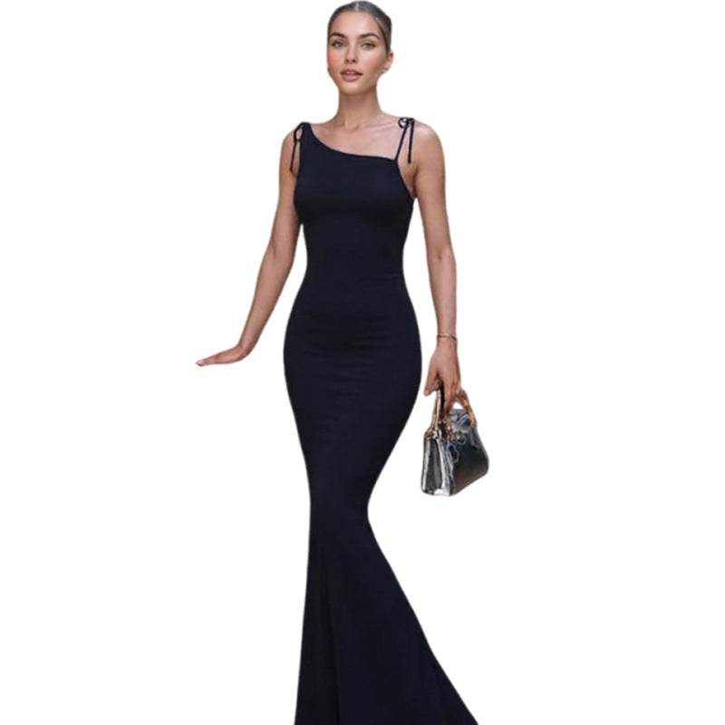 Damen Langes Abendkleid mit verstellbaren Spagettiträgern und figurbetontem Schnitt R&B