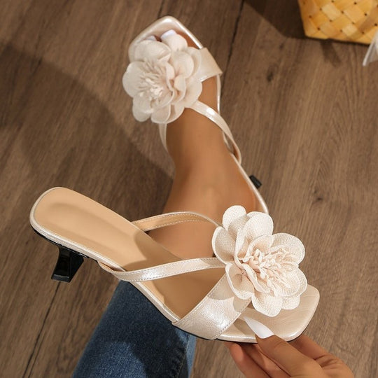 Damen Glamouröse Sandalen mit floralen Applikationen R&B