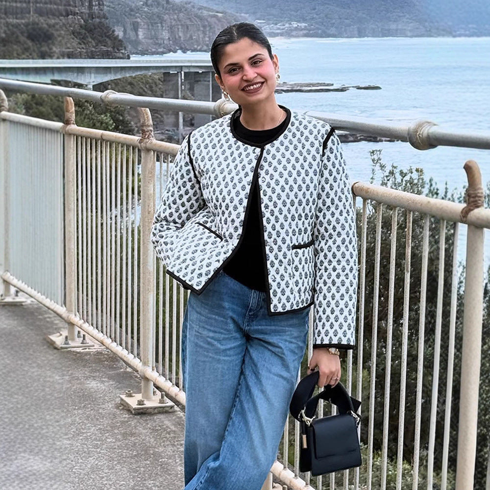 Damen Modische Steppjacke mit kontrastierenden Akzenten R&B