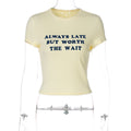 Damen Kurzes Statement T-Shirt mit Rundhalsausschnitt R&B