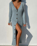 Damen Strickkleid mit Knopfleiste und Schlitzausschnitt R&B