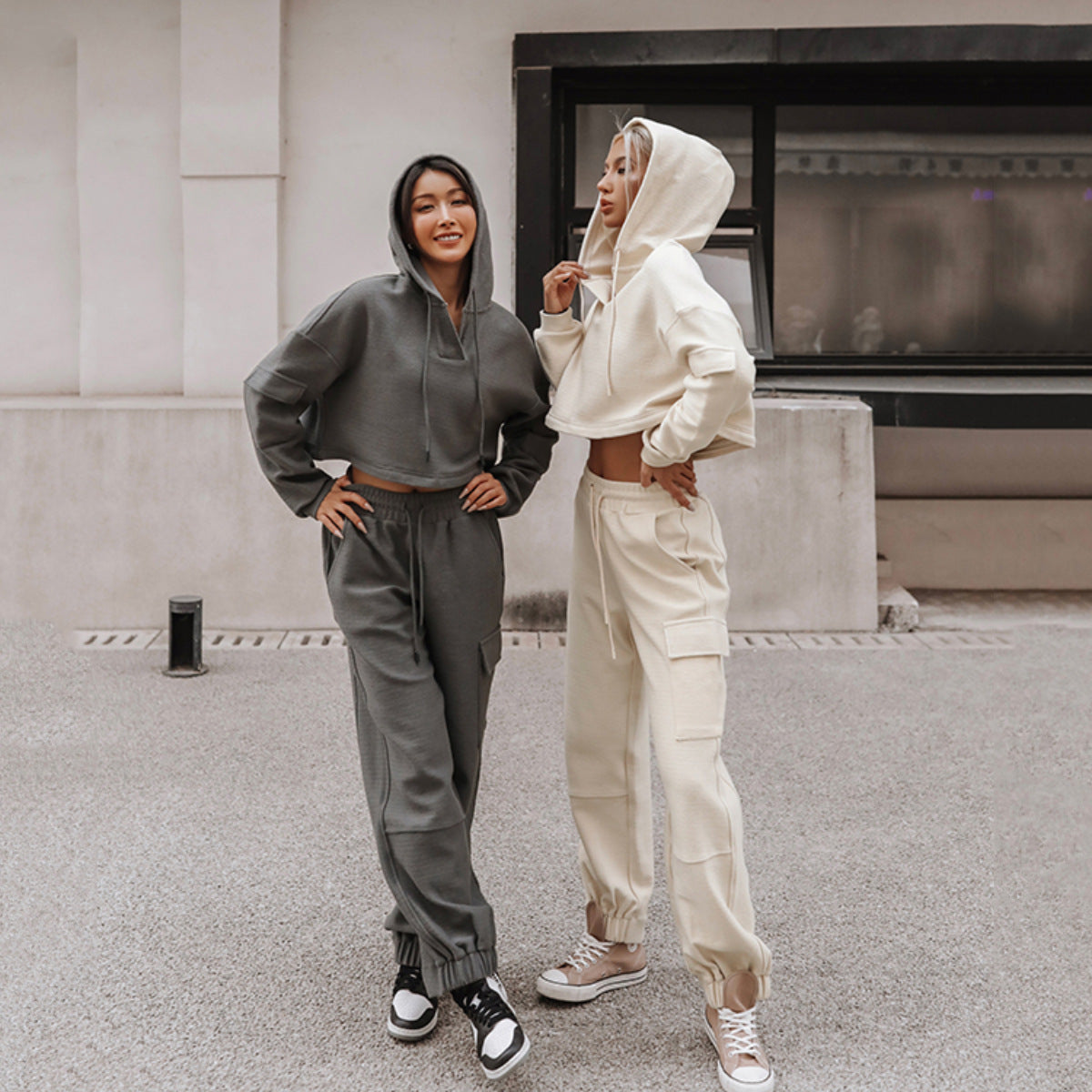 Damen nan Cropped Kapuzenpullover mit Highwaist Cargo-Joggingshose Set R&B