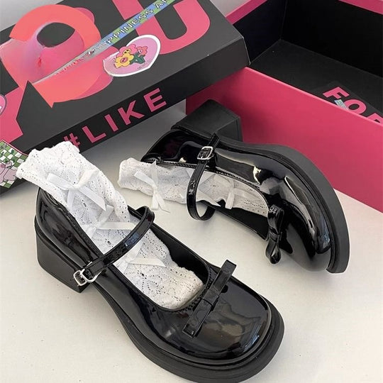 Damen Modische Mary Jane Pumps mit auffälliger Schnalle und bequemem Absatz R&B
