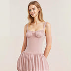 Damen Kleid mit femininem Puffrock