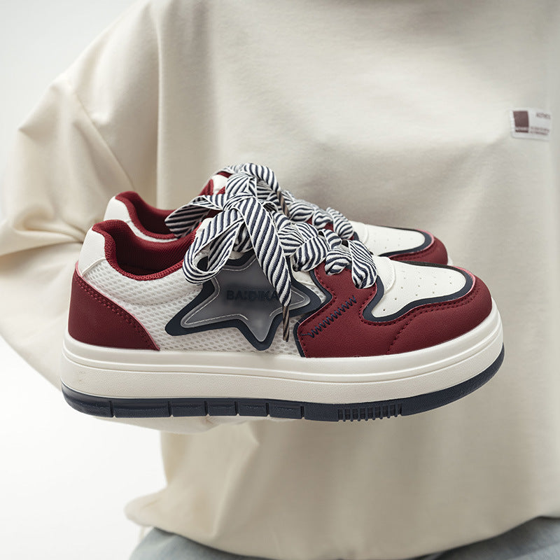 Damen Sportliche Sneakers mit auffälligem Sternendesign und innovativer Schnürung R&B