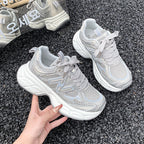 Damen Sportliche Sneakers mit atmungsaktiver Netzstruktur und dämpfender Sohle R&B