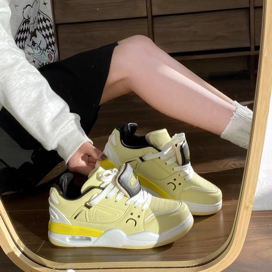 Damen Sportliche Sneaker mit atmungsaktiver Mesh-Oberfläche und integrierter Dämpfung R&B