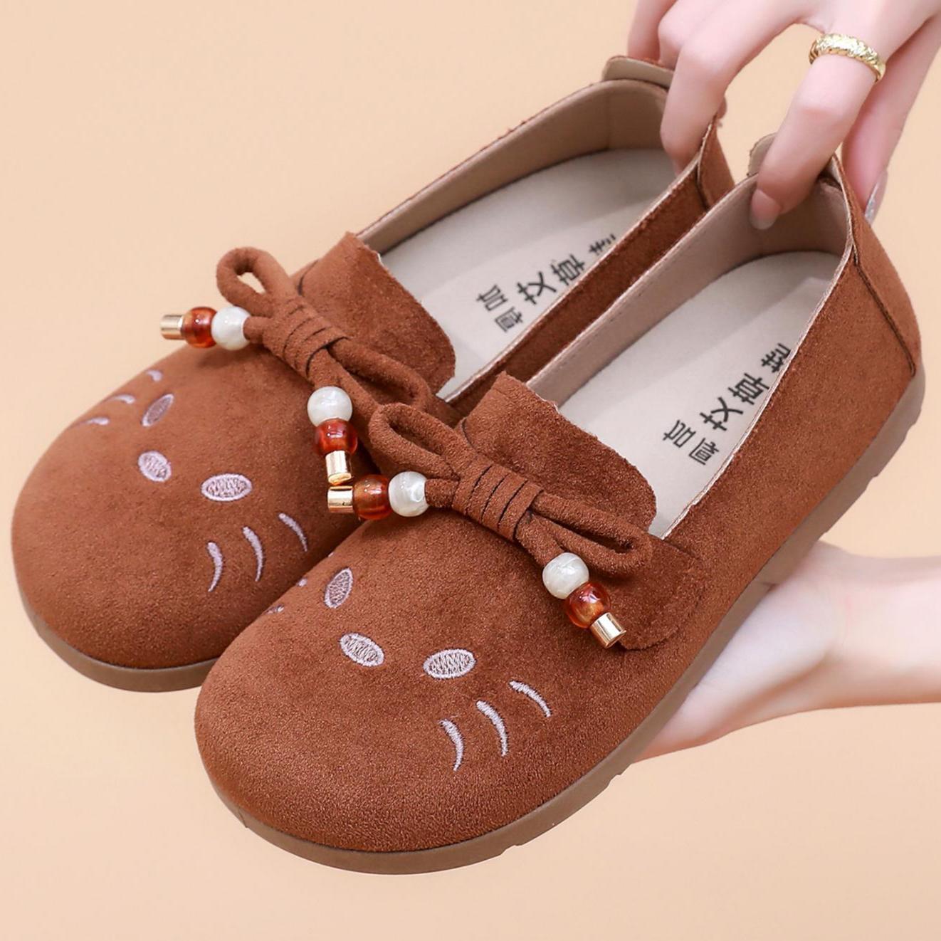 Damen Freizeit-Slipper mit verspieltem Katzenmotiv und dekorativer Schleife R&B