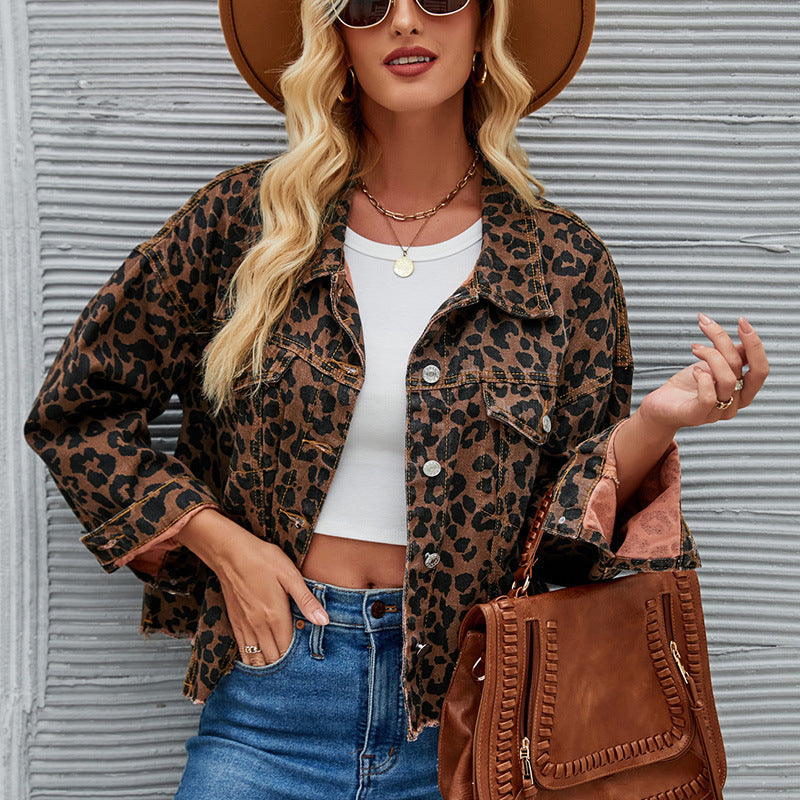 Damen Karierte Denimjacke im angesagten Leopardenmuster mit modernem Schnitt R&B