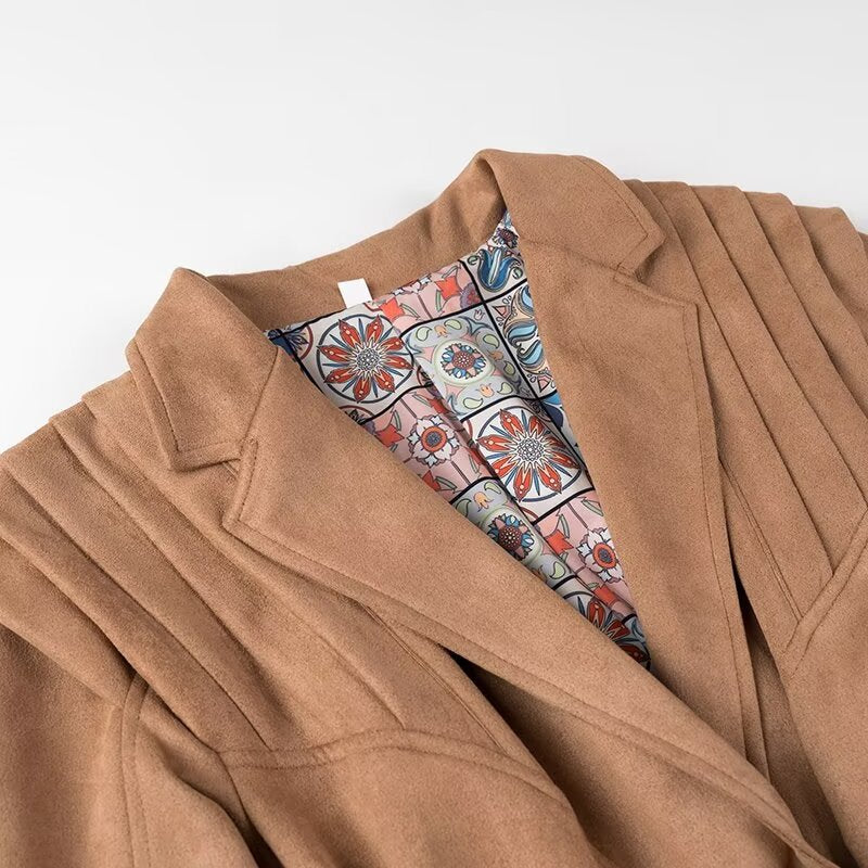 Damen modische kurze Blazerjacke mit Gürtel und dekorativen Falten R&B