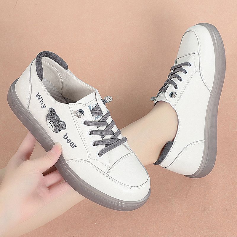 Damen Sneakers mit komfortablem Fußbett und buntem Motiv R&B