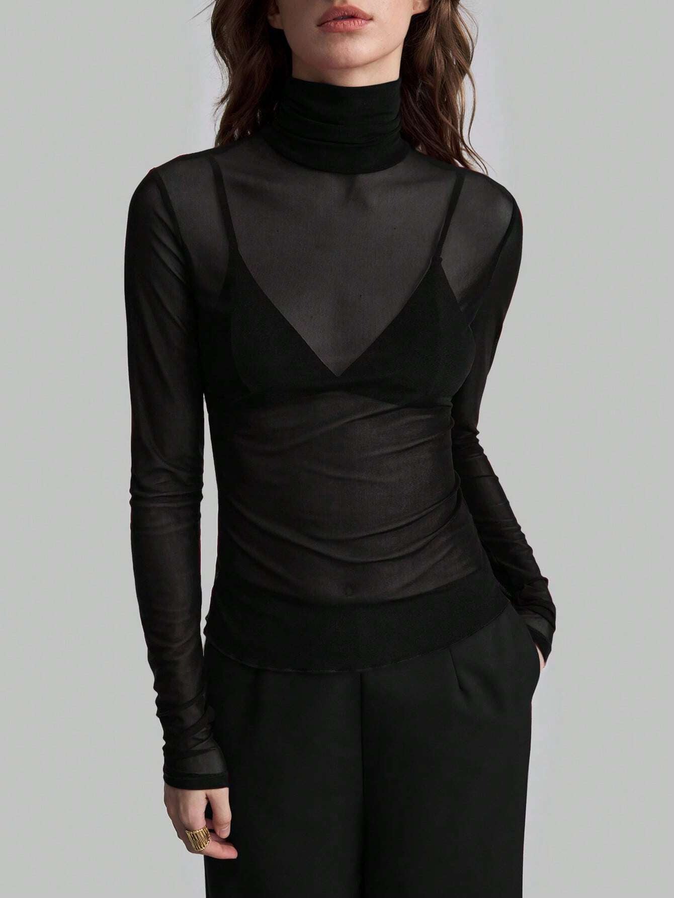 Damen Transparente Turtleneck-Bluse mit figurformendem Schnitt R&B