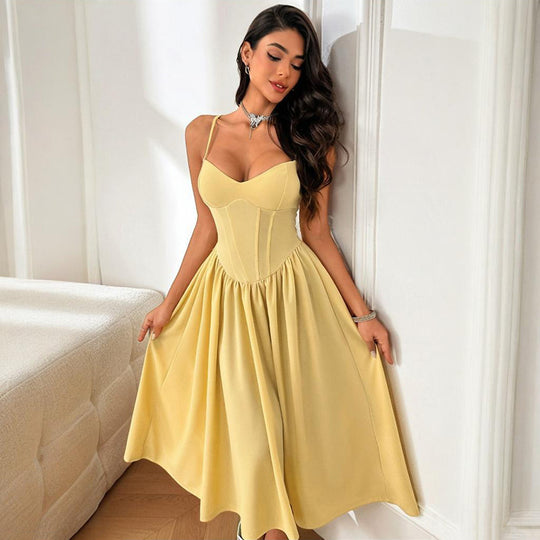 Damen elegantes Maxikleid mit taillierter Silhouette und feinen Trägern R&B
