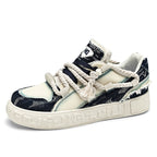 Damen Bequeme Sneaker mit modischem Design und einzigartigen Schnürdetails R&B