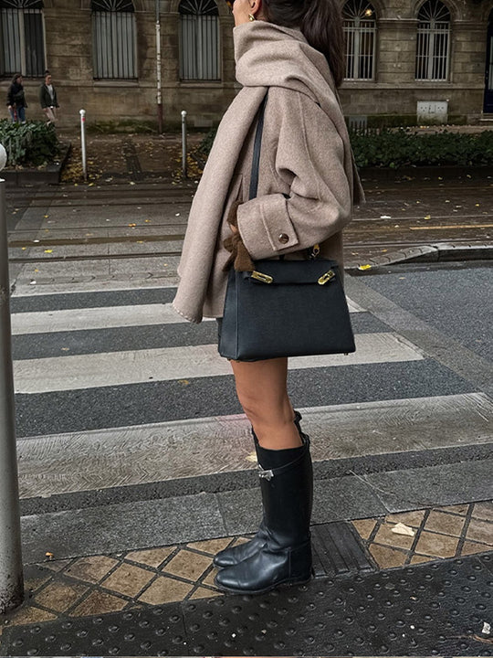 Damen modische Freizeitjacke aus hochwertigen Materialien mit praktischem Revers R&B