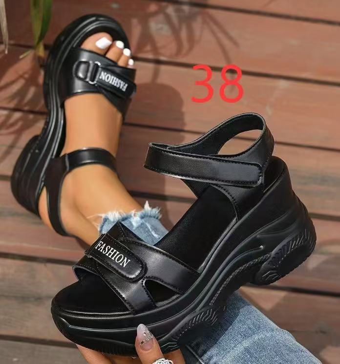 Damen Komfortable und modische Sandalen mit verstellbaren Riemen und hoher Plattform R&B