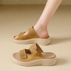Damen Bequeme und modische Riemensandalen mit perforierten Details
