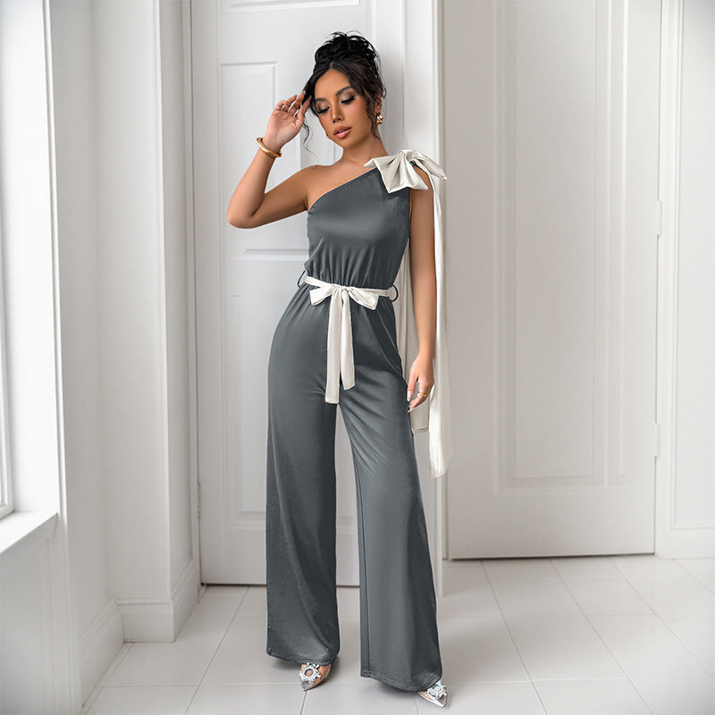 Damen eleganter Jumpsuit mit asymmetrischem Ausschnitt und dekorativem Taillengürtel R&B