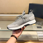 Damen Sportliche Sneaker mit atmungsaktivem Obermaterial und flexibler Sohle R&B