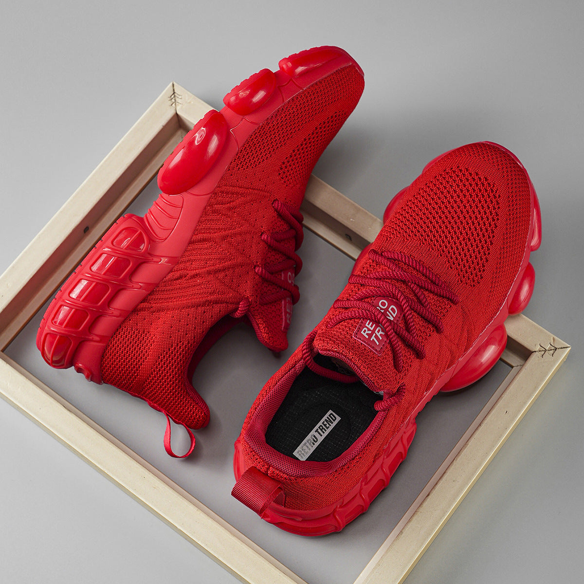 Damen Hochleistungs-Sneaker mit atmungsaktiver Mesh-Oberfläche und innovativer Dämpfungstechnologie R&B