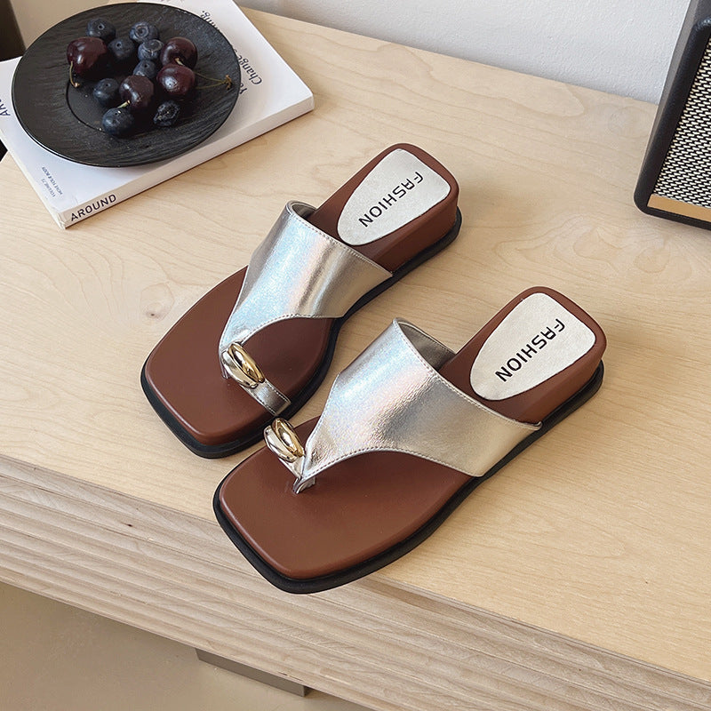 Damen modische Riemchen-Pantoletten mit eleganter Schnallen-Applikation R&B
