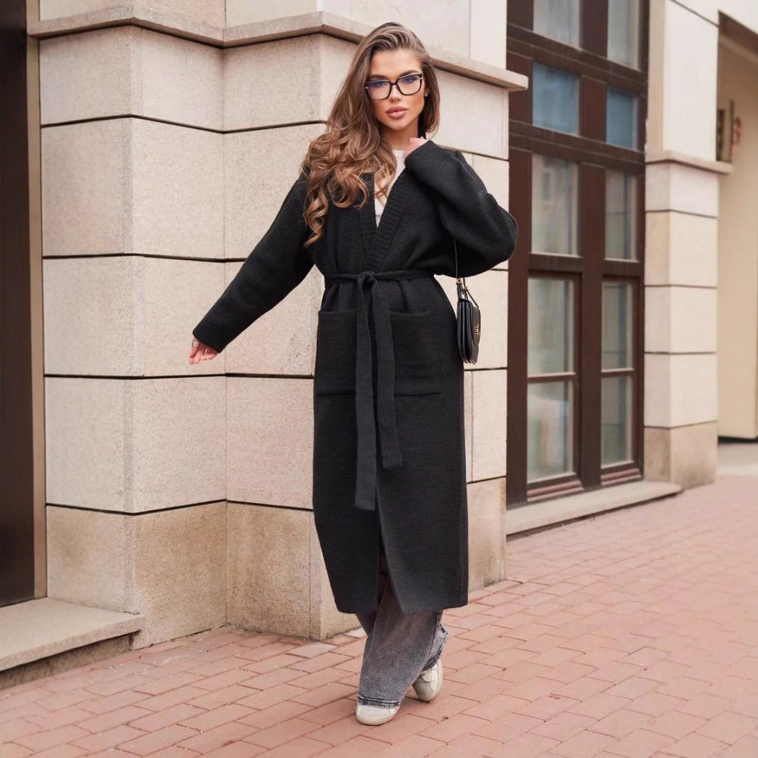Damen Strickmantel mit Gürtel und praktischen Taschen R&B