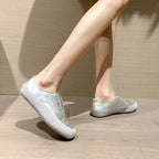 Damen bequeme Slip-On Sneakers mit luxuriösem Satin-Obermaterial