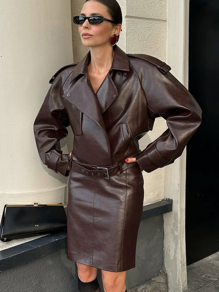 Damen modische Kunstlederjacke mit tailliertem Schnitt R&B
