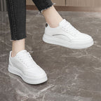Damen Sneakers mit modischem Design und eleganten Akzenten R&B