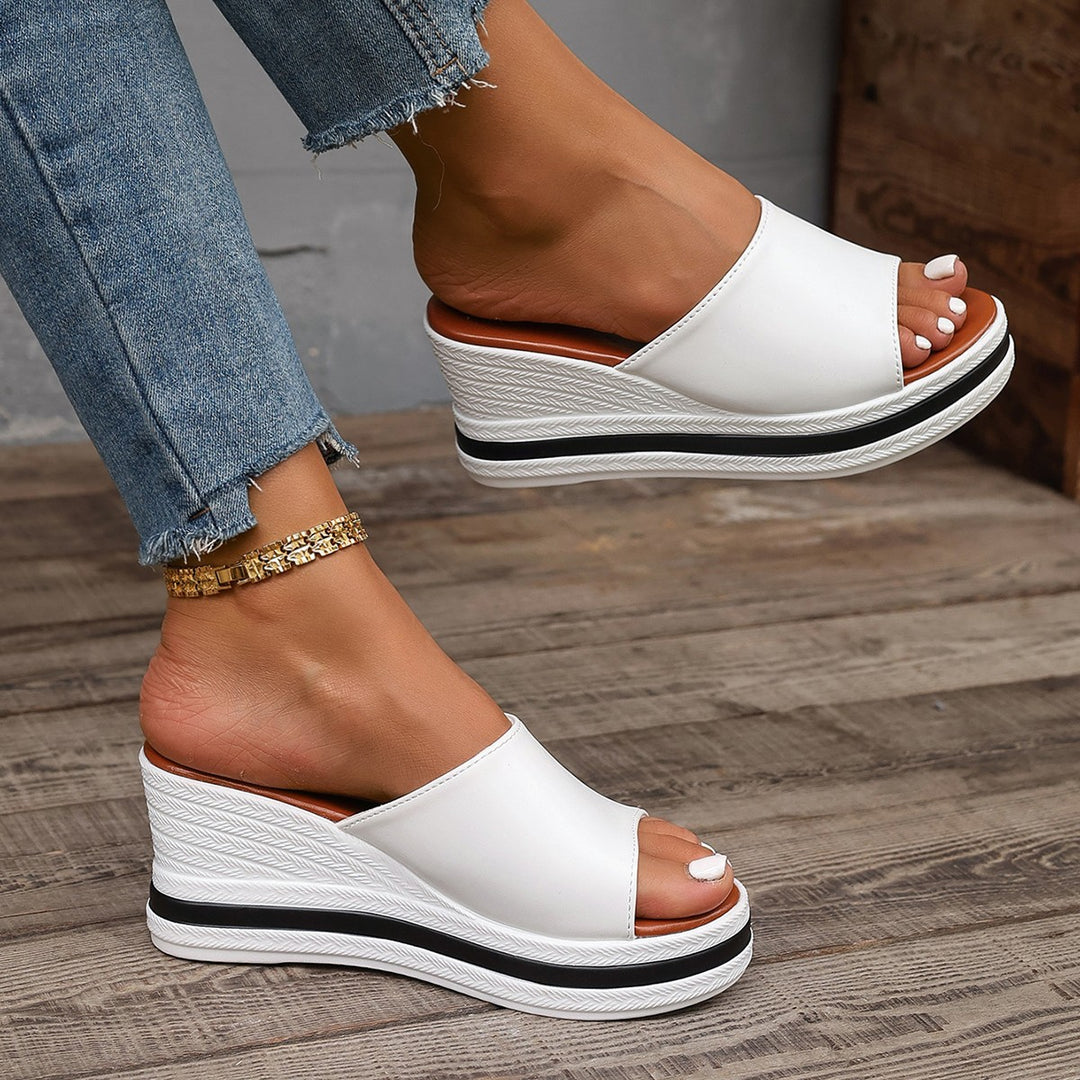 Damen Komfortable Wedge-Pantoletten mit elegantem Riemendesign R&B