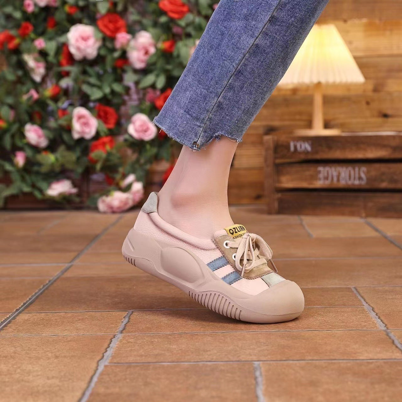 Damen Freizeitschuhe mit rutschfester Sohle und atmungsaktivem Obermaterial R&B