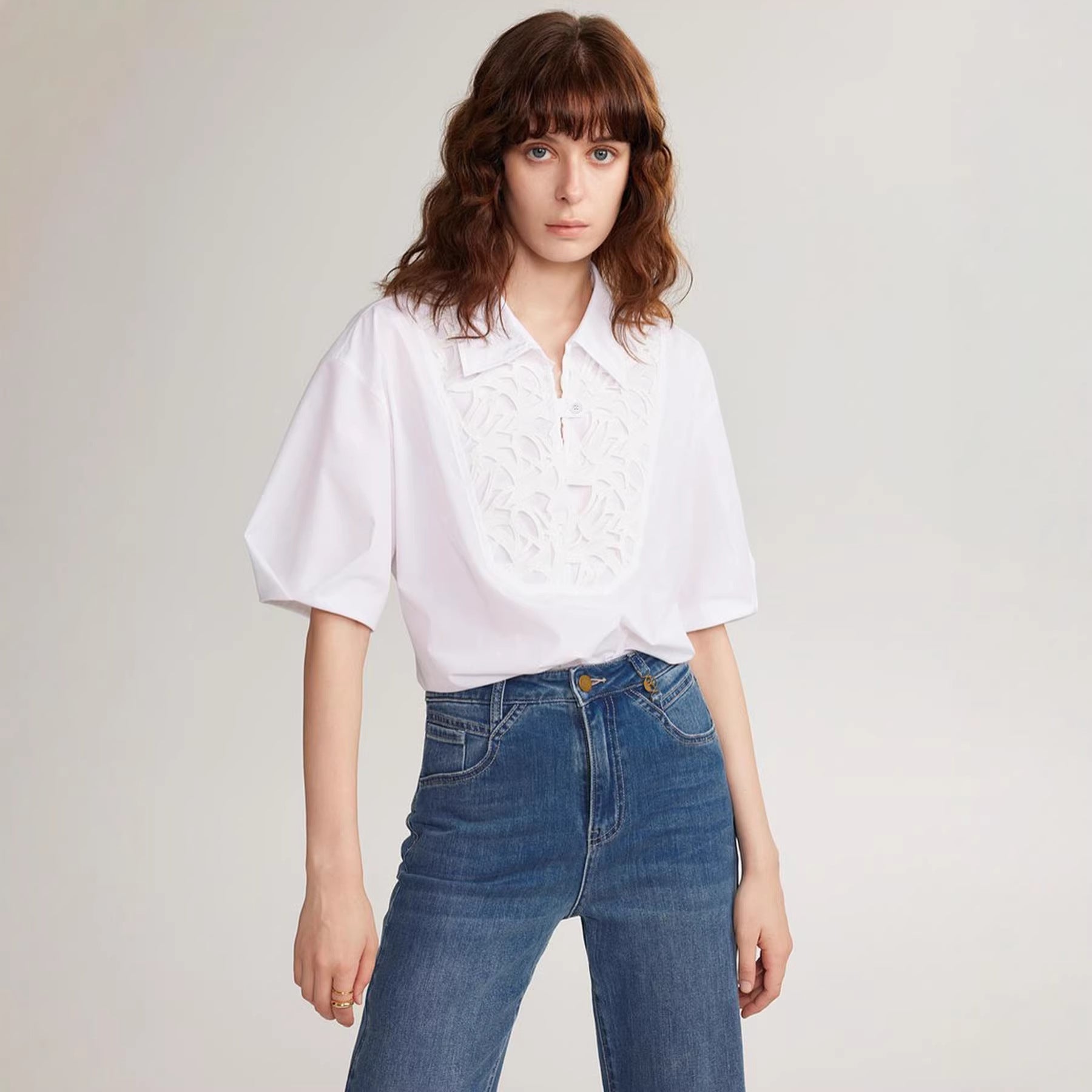 Damen Elegante Bluse mit traumhaftem Stickdesign und Knopfdetails R&B