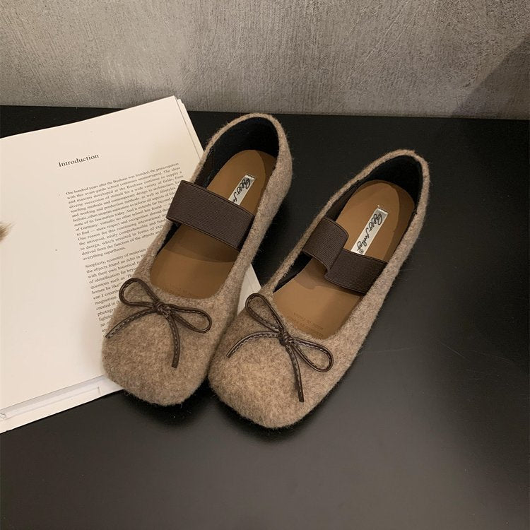 Damen Hausschuhe mit kleinem Schleifenakzent und elastischem Riemchen R&B