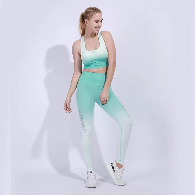 Damen Sportliches Fitness-Set mit atmungsaktivem Material und hoher Flexibilität R&B