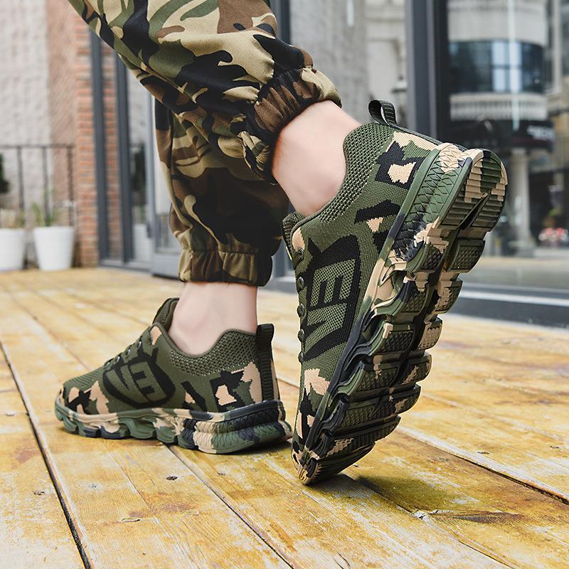 Damen Sportliche Sneakers mit Camouflage-Muster