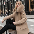 Damen warme Winterjacke mit abnehmbarem Pelzkragen
