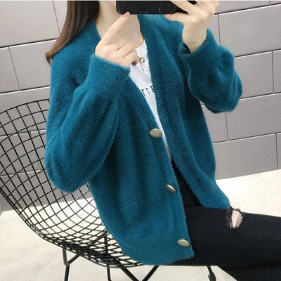 Damen Flauschige Strickjacke mit eleganten Knopfdetails R&B