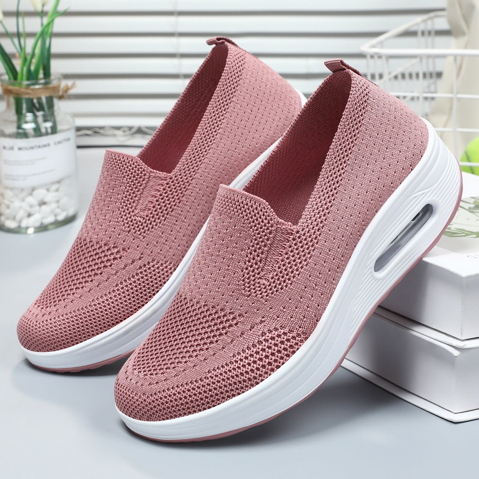 Damen Luftige Slip-On Sneakers mit innovativer Dämpfungstechnologie R&B
