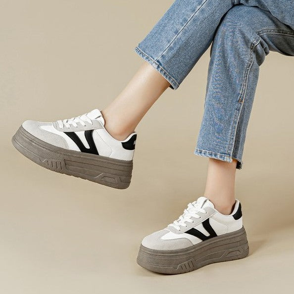 Damen Sportliche Plateau-Sneaker mit komfortabler Dämpfung und modernem Design R&B
