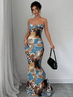 Damen Etuikleid mit strapless Design und Tiermuster