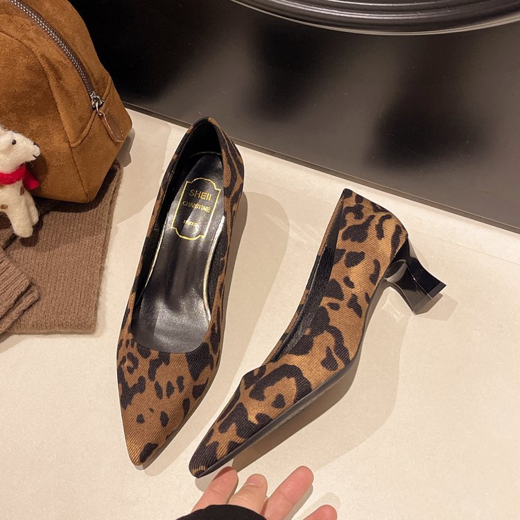 Damen elegante Spitzenpumps mit Komfort-Blockabsatz R&B