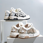 Damen sportliche Sneaker mit modischem Statement-Design und dämpfender Sohle R&B