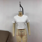 Damen Crop-T-Shirt mit hautsympathischem Baumwollmaterial und R&Brnem Schnitt R&B