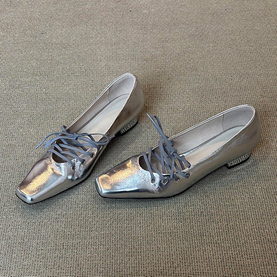 Damen elegante Slipper mit modischem Schnürdesign R&B