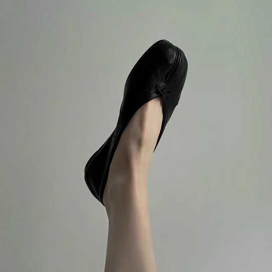 Damen Ballerinas mit raffinierter Zehenpartie und samtiger Lederverarbeitung R&B