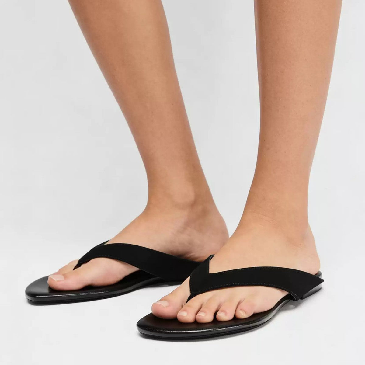 Damen Zehentrenner-Sandalen mit rutschfester Sohle und bequemem Fußbett R&B