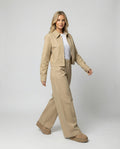 Damen kurze Blousonjacke und extraweite Palazzohose aus Baumwolltwill R&B