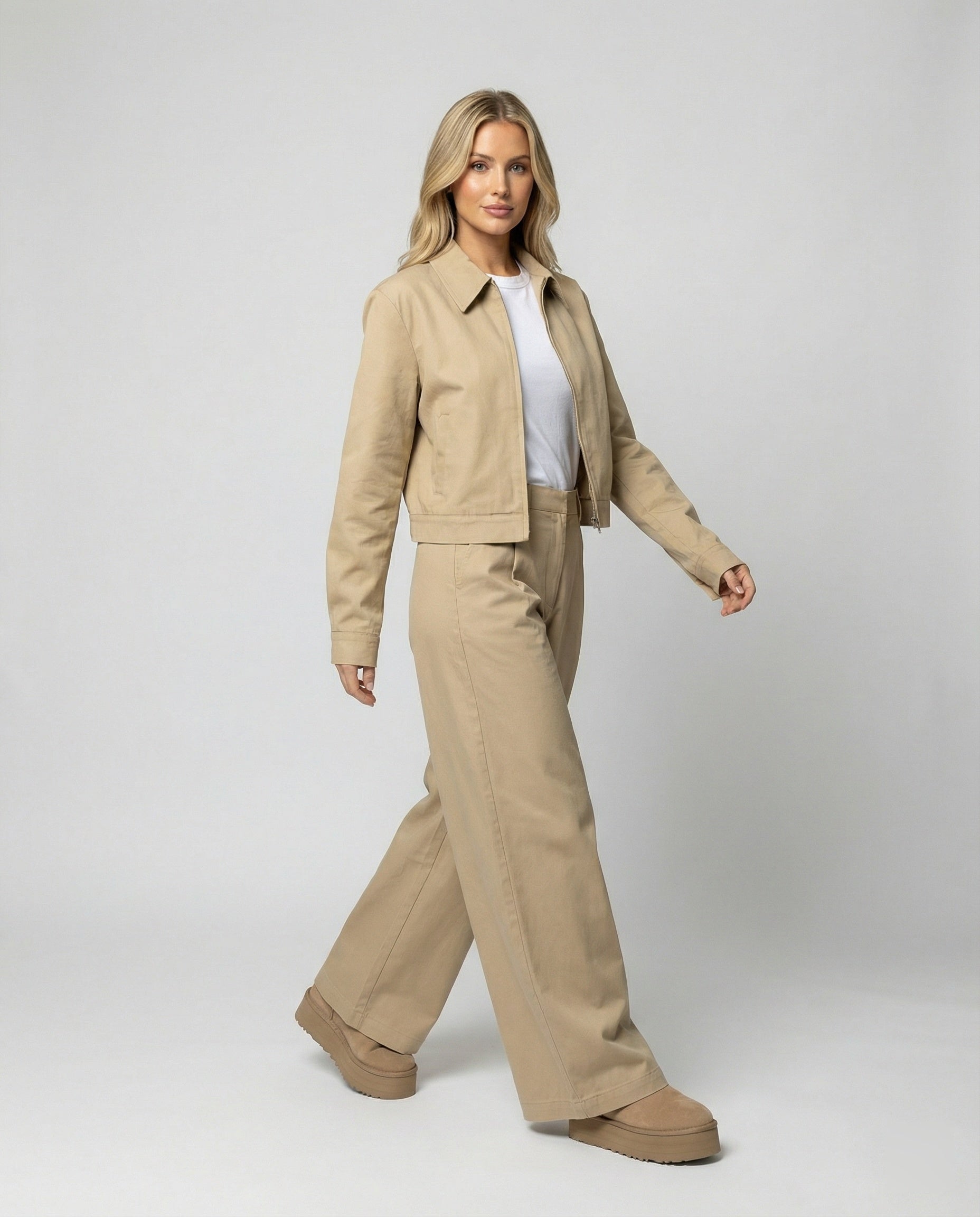 Damen kurze Blousonjacke und extraweite Palazzohose aus Baumwolltwill R&B