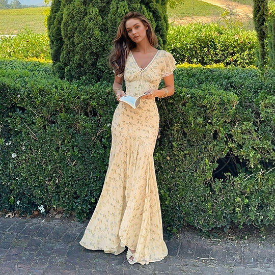 Damen Maxikleid mit zauberhaftem Blumenmuster und eleganter Rüschendetail R&B