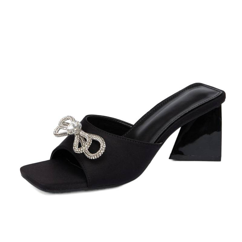 Damen Modische Sandalen mit zierlichem Schleifendetail R&B